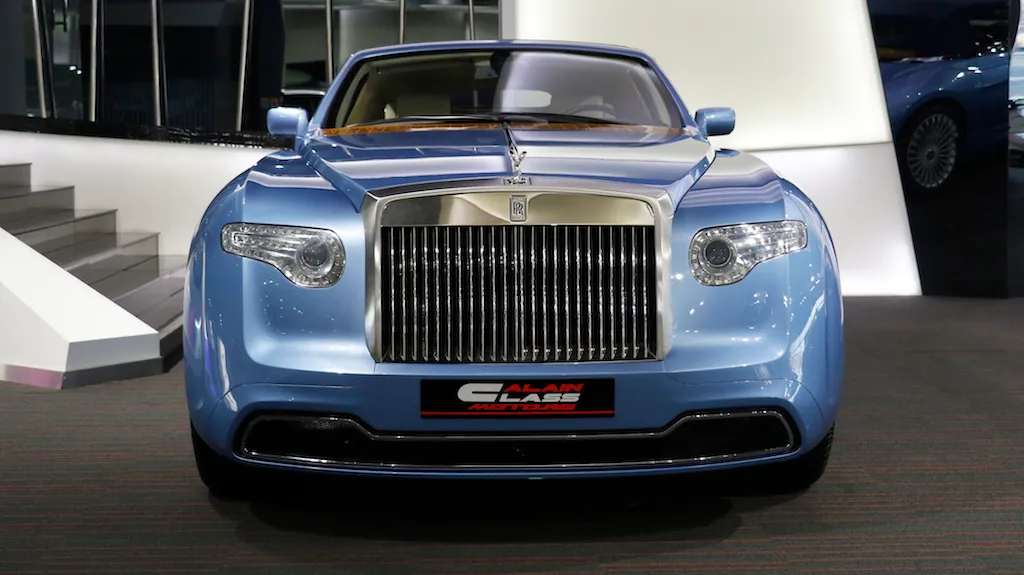 Rolls-Royce Phantom Drophead convertible by Pininfarina