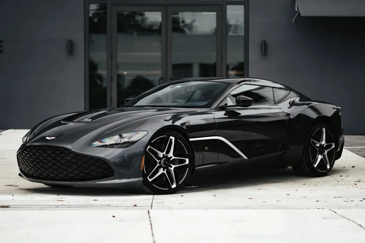 Aston Martin DBS Zagato coupe in gold