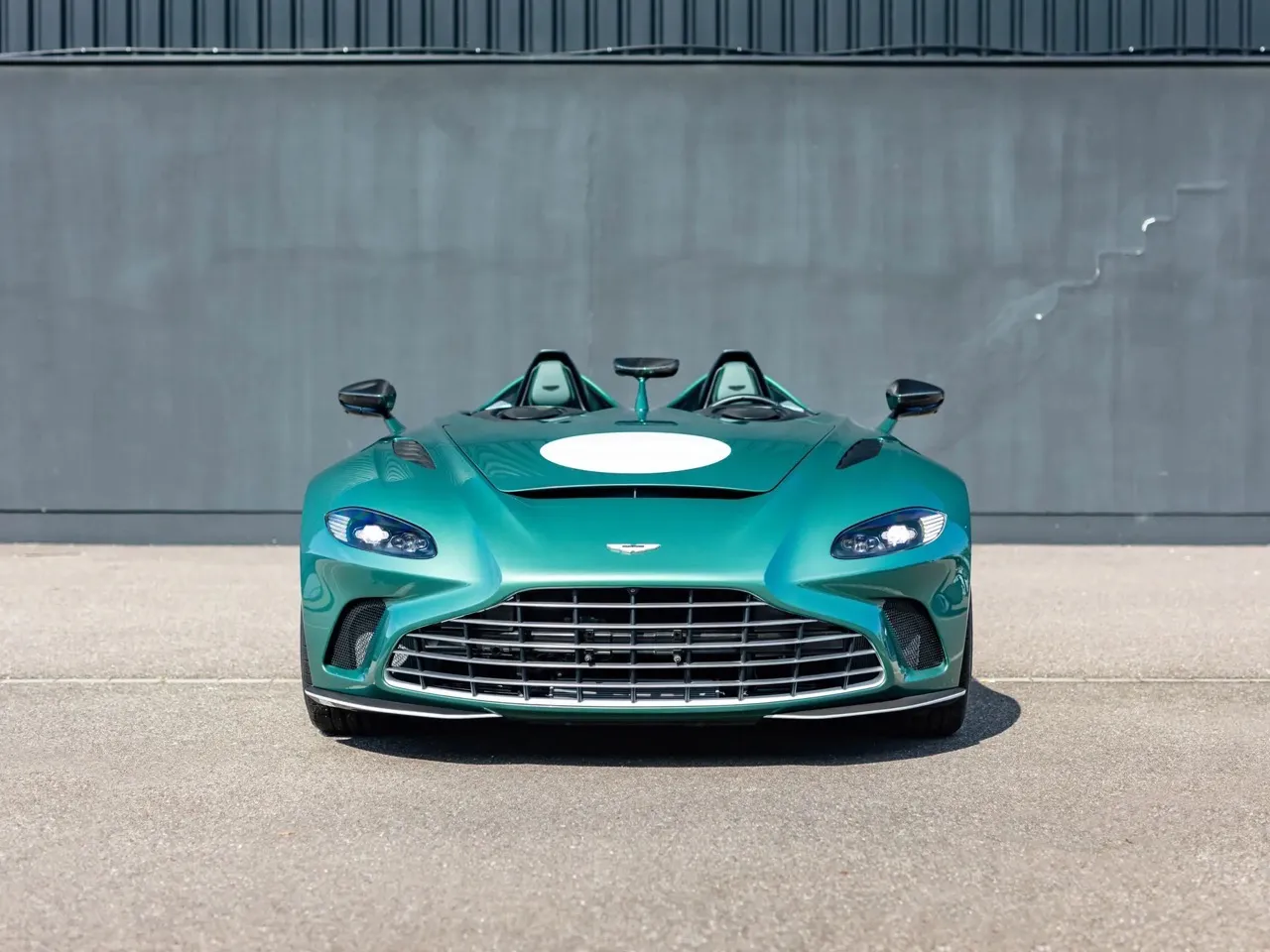 Aston Martin V12 Speedster open-cockpit roadster
